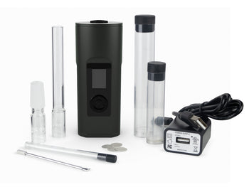 full contents of kit included with arizer solo 2 max carbon black
