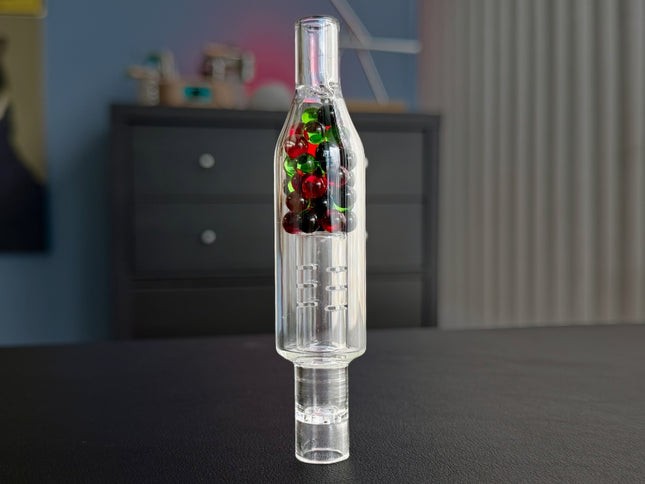 Multicolour Glass Cooling Beads in Action – A look inside the Evolution Stem, highlighting the glass beads designed to cool vapour efficiently.