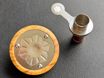 the lotus vaporizer kit with components disassembled 