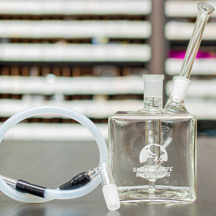 Sneaky Pete Cube™ 14mm Female Water Pipe